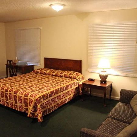 Parliament Resort Gay Mens Resort Augusta Kültér fotó